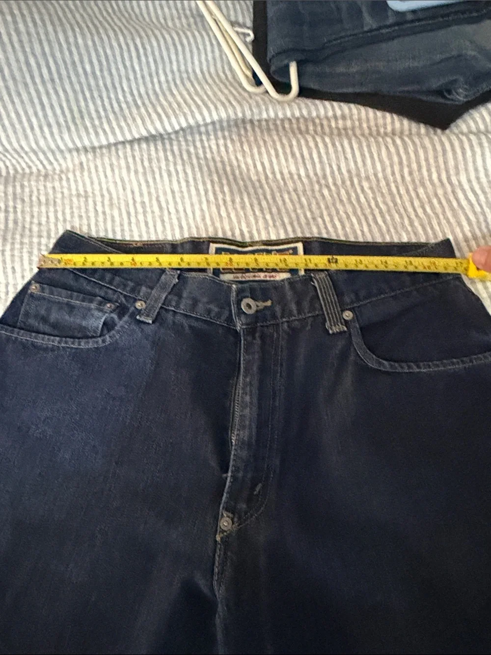 569 loose straight Levi's Dark Blue Relaxed Fit Men's Jeans